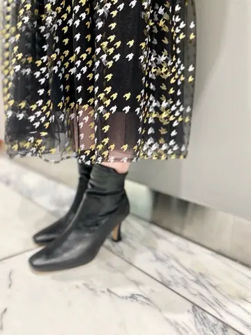 GRACE CONTINENTAL The Banquet 中根　里帆 コーディネート画像