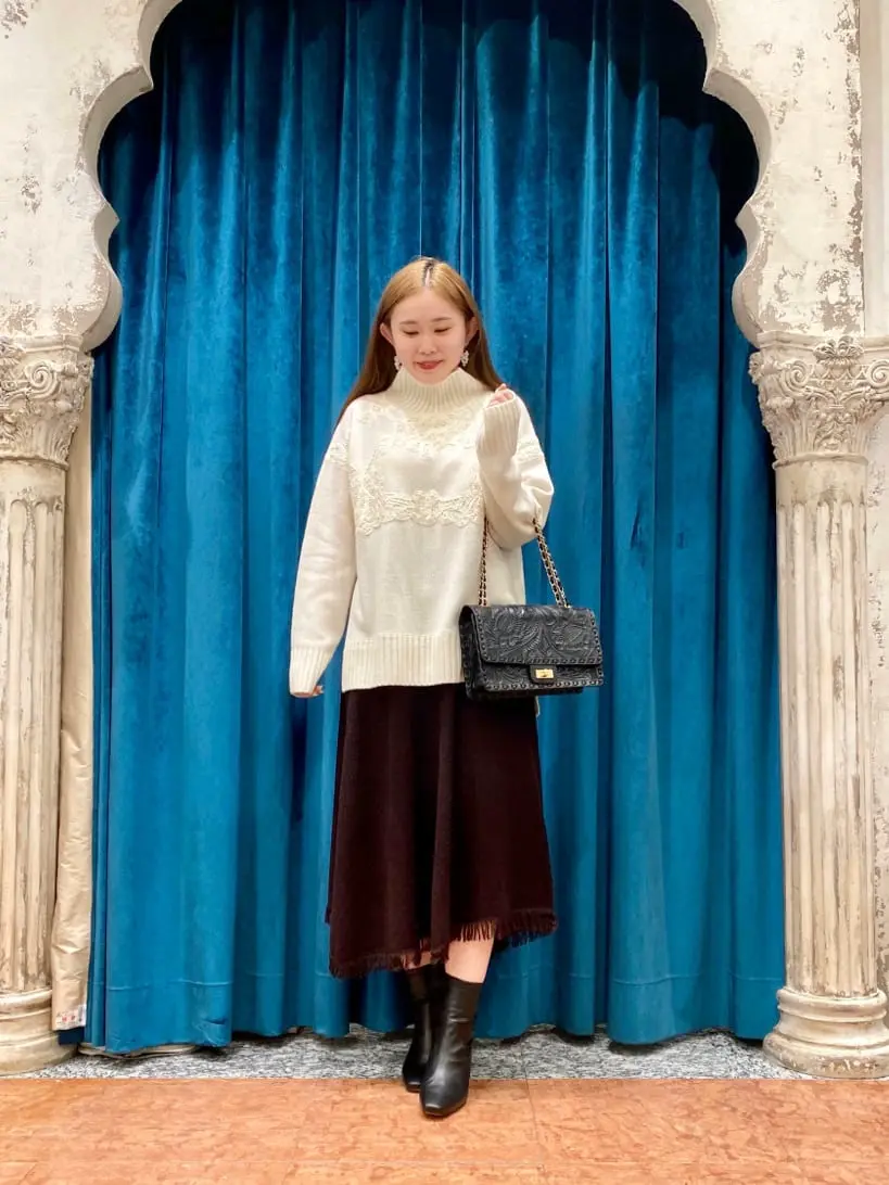  中根　里帆 コーディネート画像