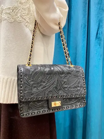 GRACE CONTINENTAL The Banquet 中根　里帆 コーディネート画像