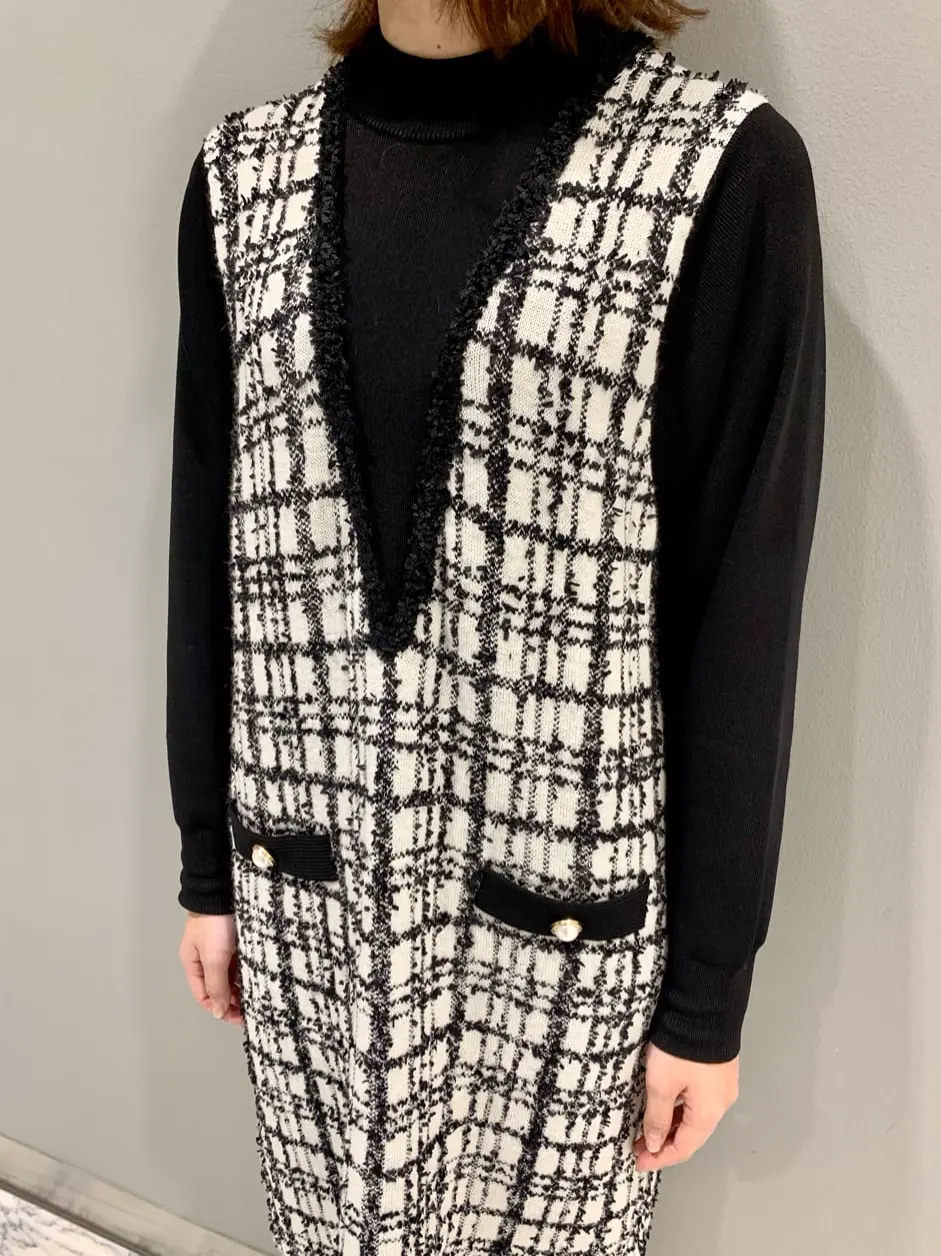 GRACE CONTINENTAL The Banquet eri コーディネート画像