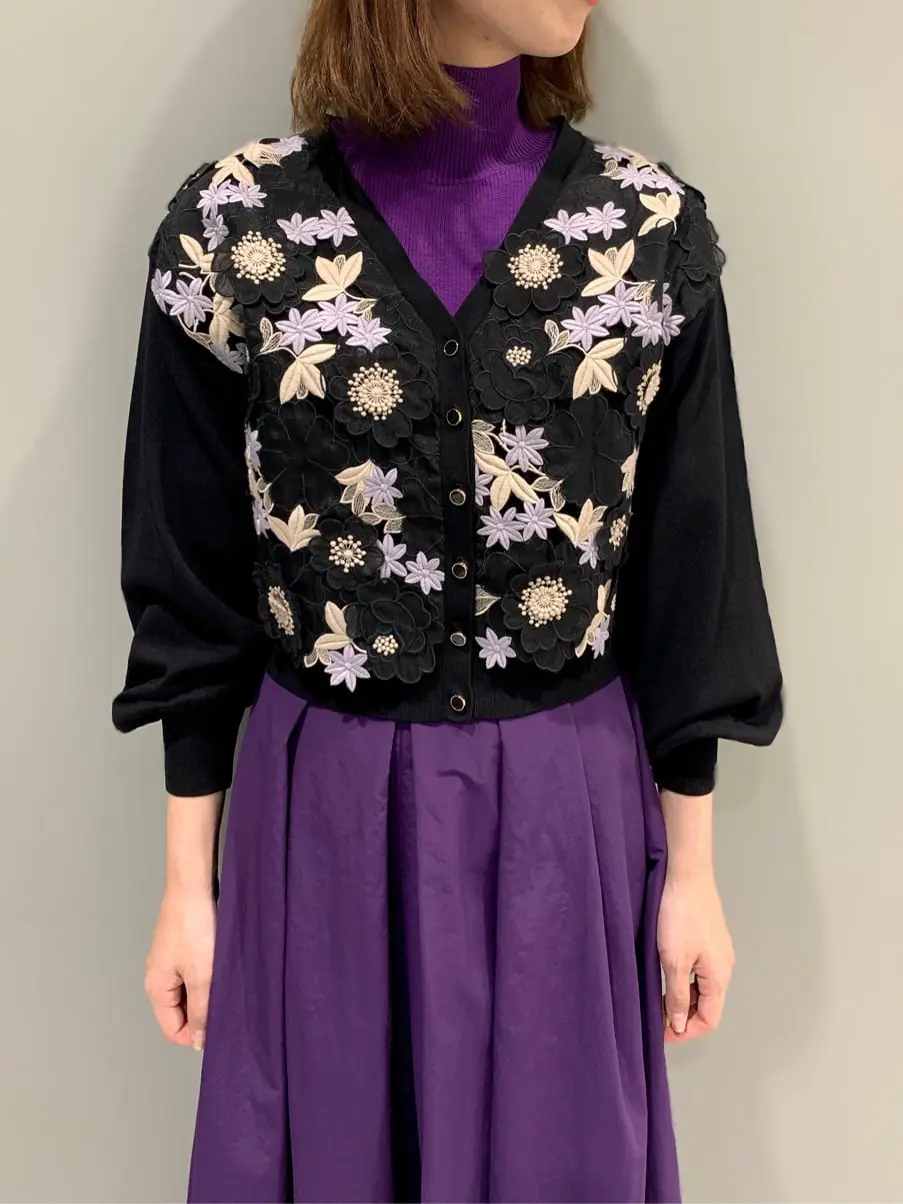 GRACE CONTINENTAL The Banquet eri コーディネート画像