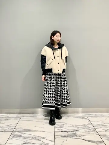 GRACE CONTINENTAL The Banquet eri コーディネート画像