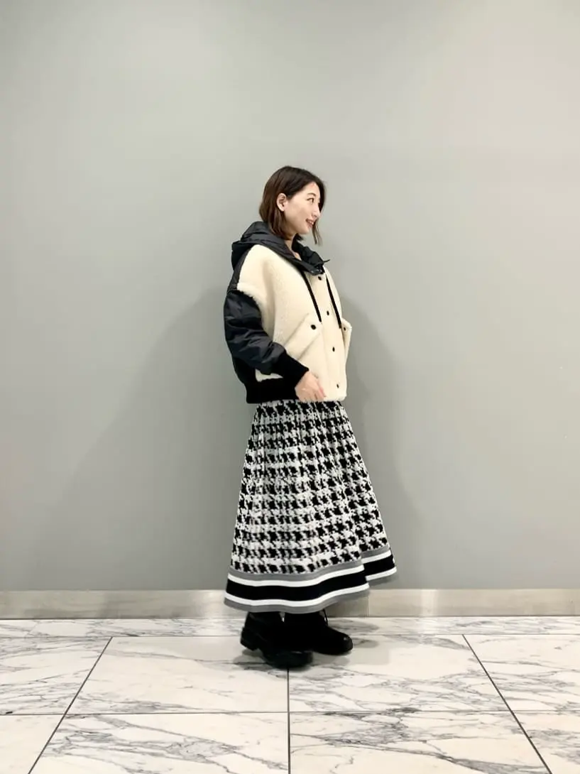 GRACE CONTINENTAL The Banquet eri コーディネート画像