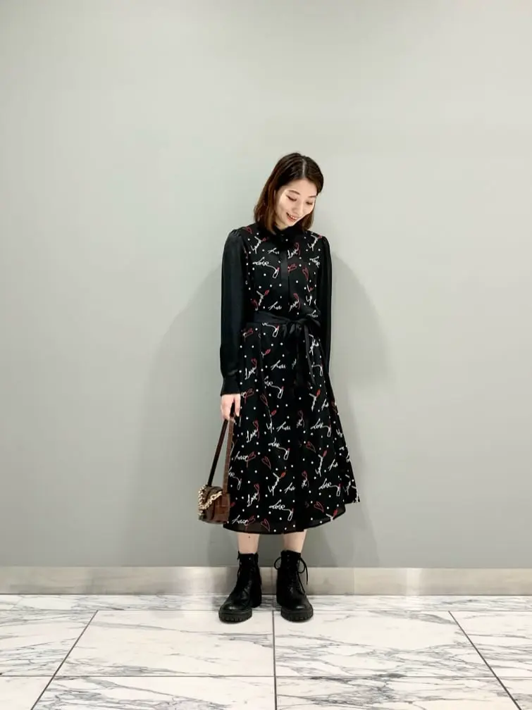 GRACE CONTINENTAL The Banquet eri コーディネート画像