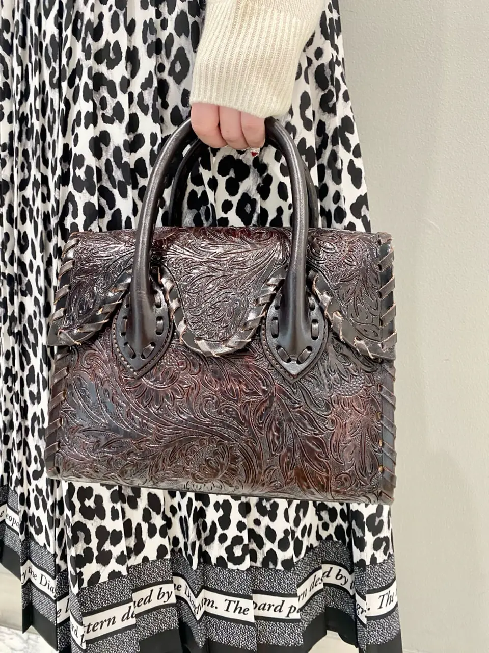 GRACE CONTINENTAL The Banquet 中根　里帆 コーディネート画像