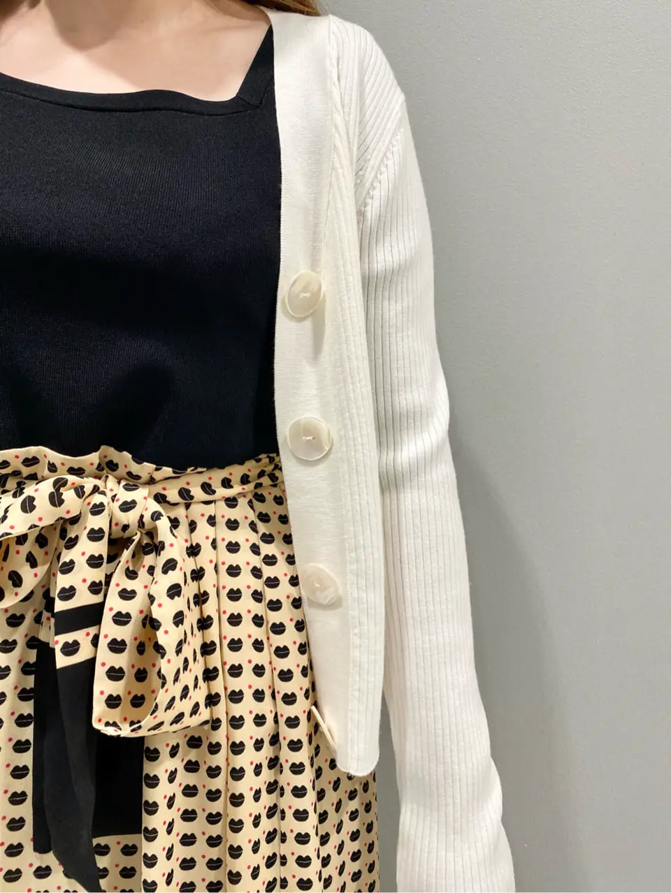 GRACE CONTINENTAL The Banquet 中根　里帆 コーディネート画像