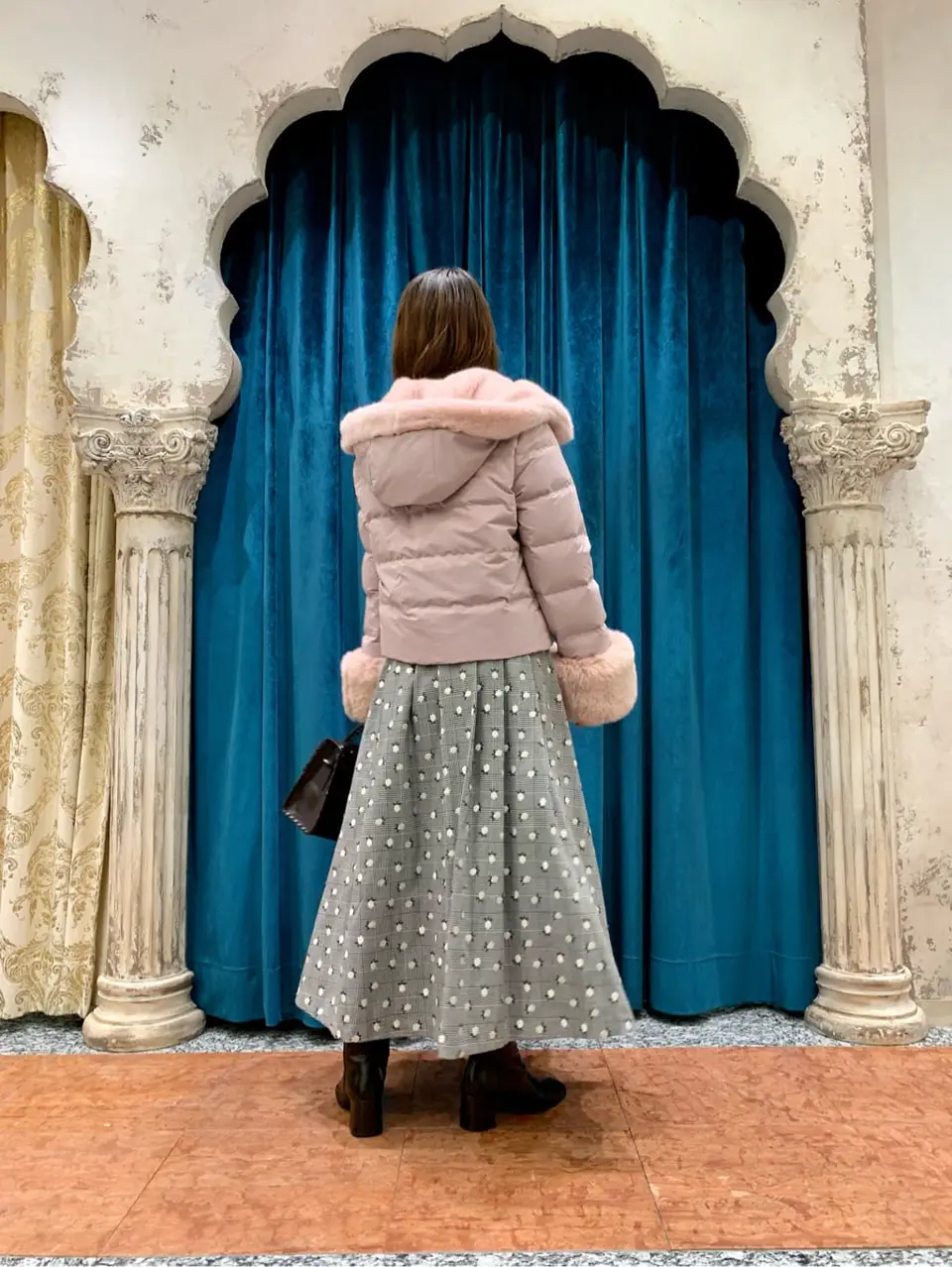 GRACE CONTINENTAL The Banquet eri コーディネート画像