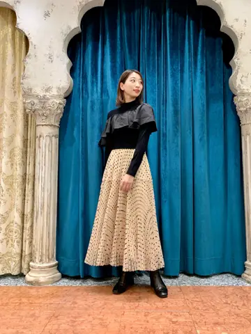 GRACE CONTINENTAL The Banquet eri コーディネート画像