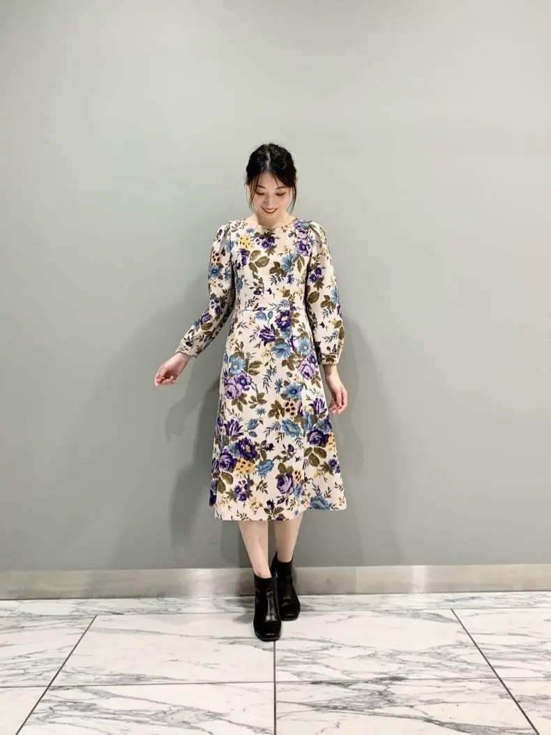 GRACE CONTINENTAL The Banquet eri コーディネート画像