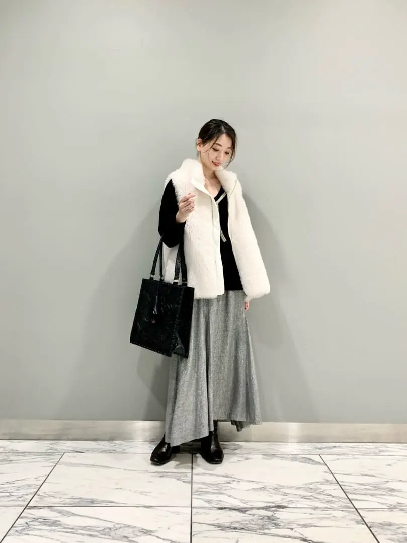 GRACE CONTINENTAL The Banquet eri コーディネート画像