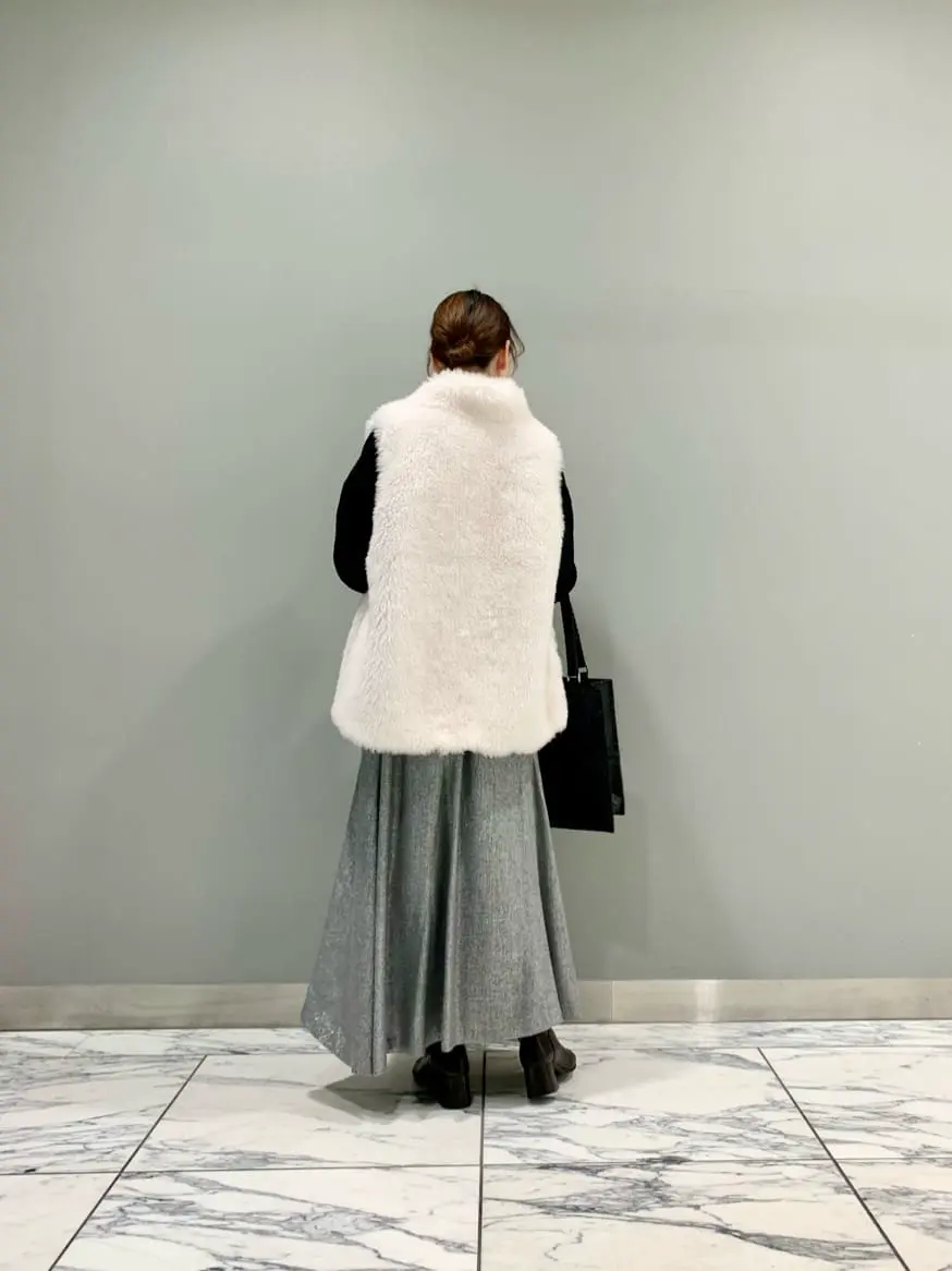 GRACE CONTINENTAL The Banquet eri コーディネート画像