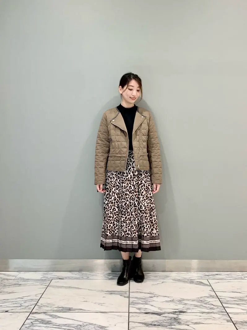 GRACE CONTINENTAL The Banquet eri コーディネート画像