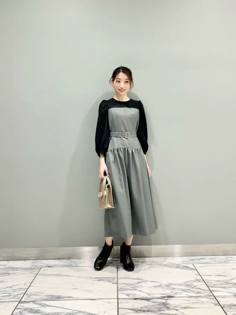 GRACE CONTINENTAL The Banquet eri コーディネート画像