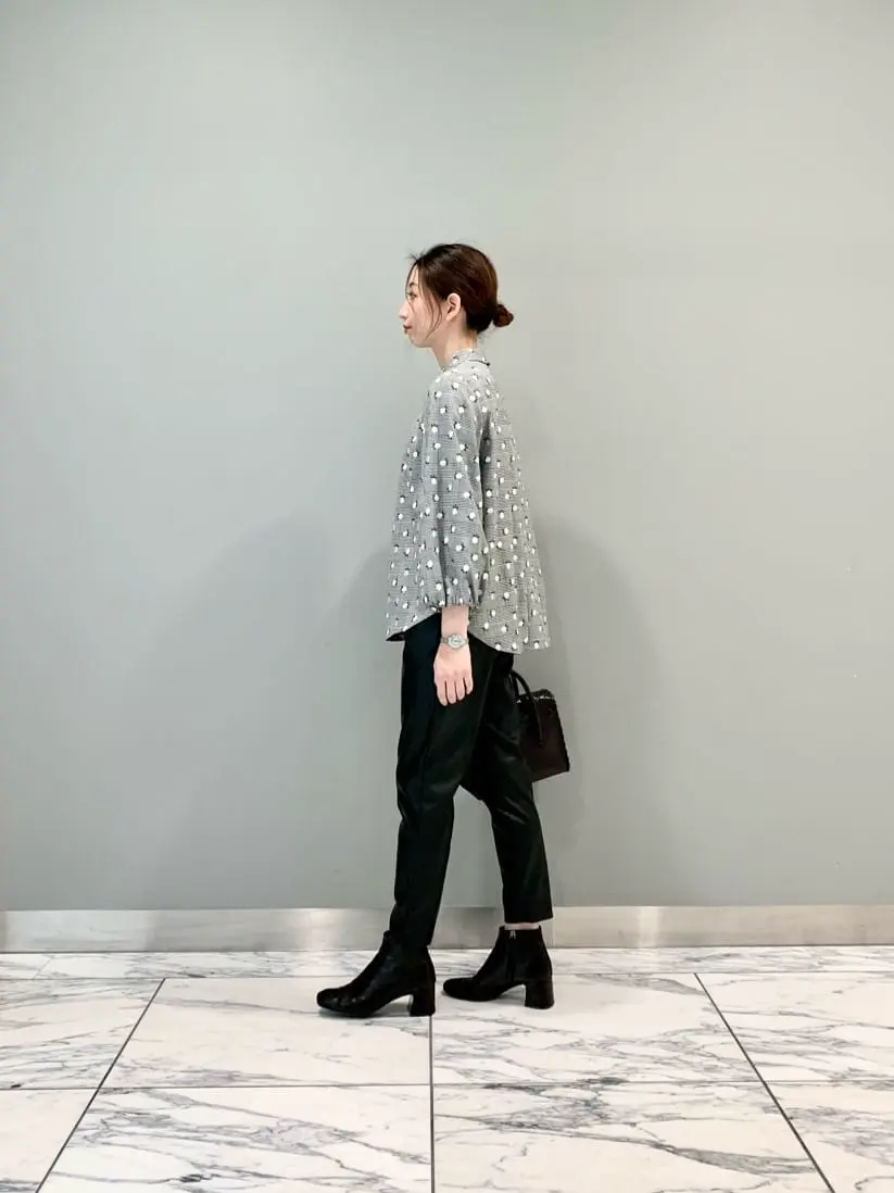 GRACE CONTINENTAL The Banquet eri コーディネート画像