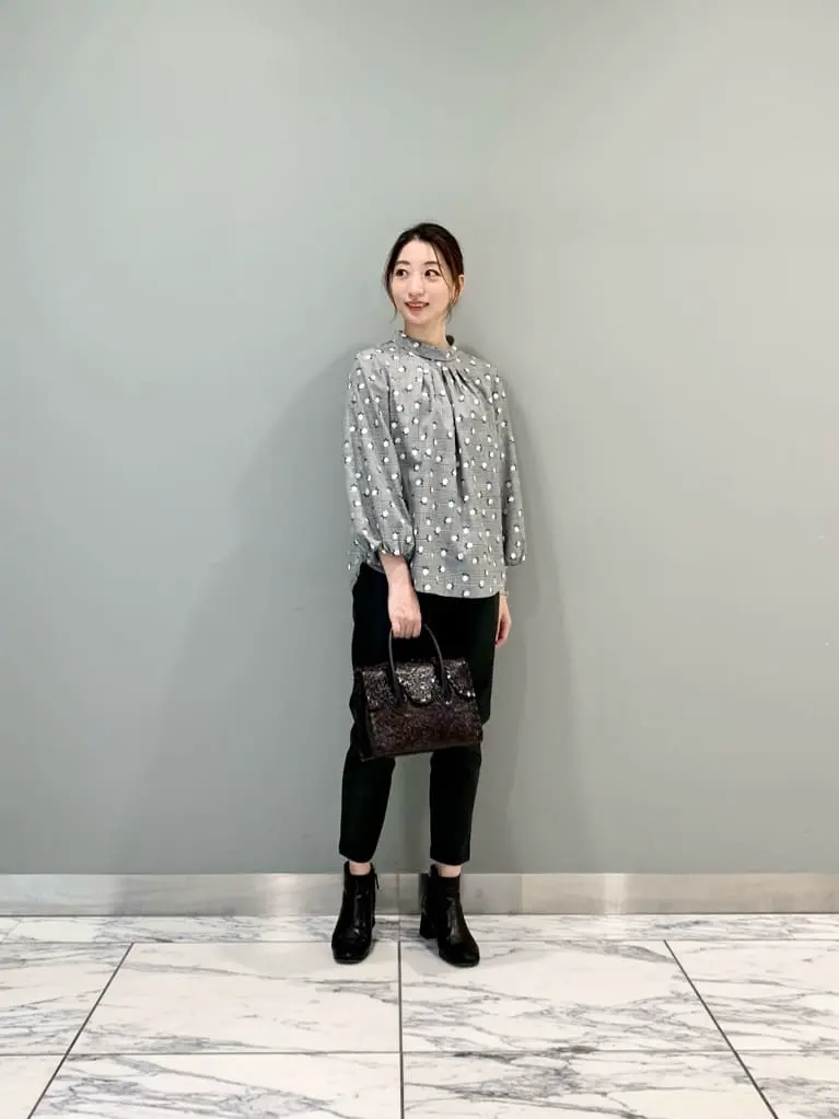 GRACE CONTINENTAL The Banquet eri コーディネート画像