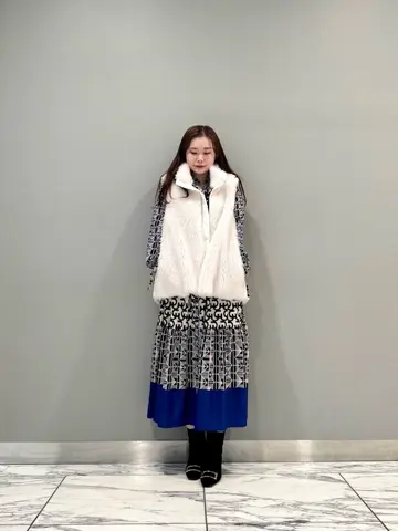 GRACE CONTINENTAL The Banquet 中根　里帆 コーディネート画像