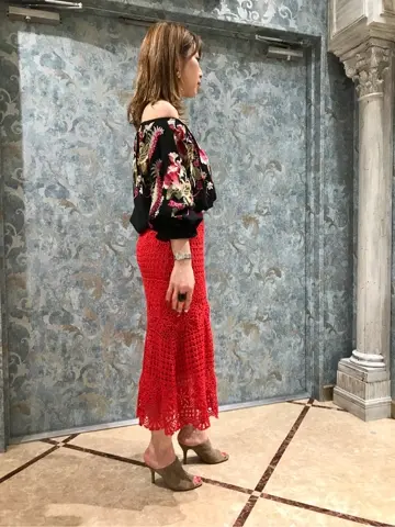 GRACE CONTINENTAL The Banquet 泉　智子 コーディネート画像