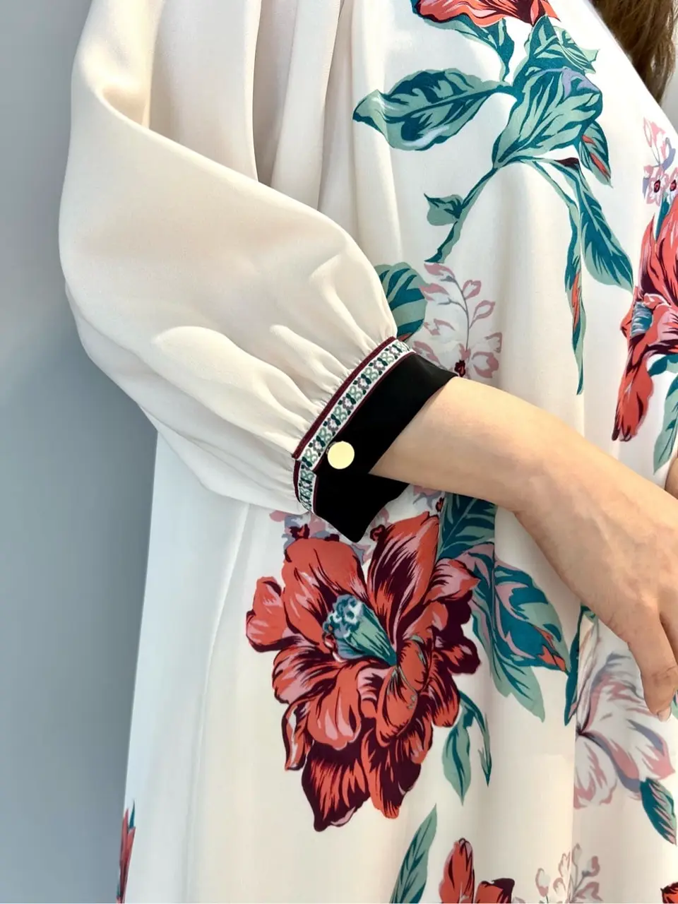 GRACE CONTINENTAL The Banquet Aya. コーディネート画像