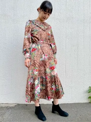 GRACE CONTINENTAL The Banquet SHOKO コーディネート画像