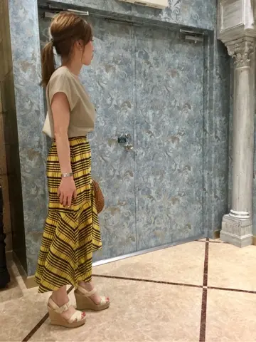 GRACE CONTINENTAL The Banquet 泉　智子 コーディネート画像