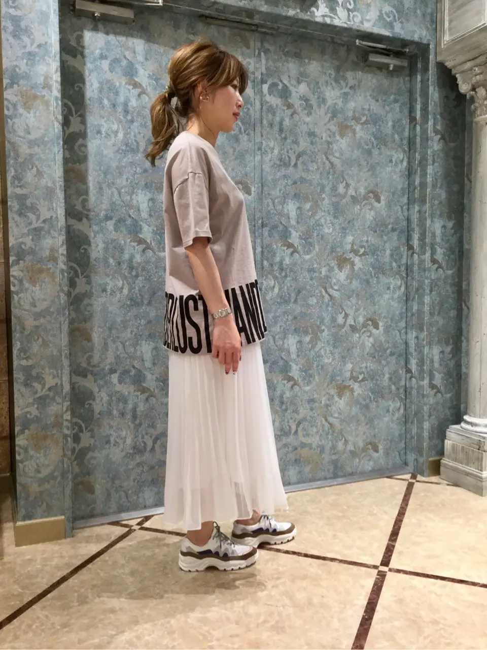 GRACE CONTINENTAL The Banquet 泉　智子 コーディネート画像