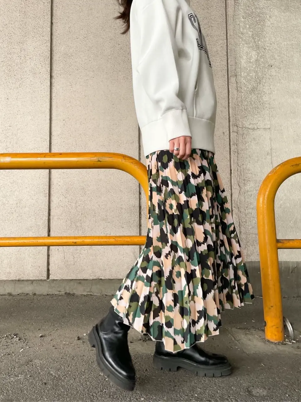 GRACE CONTINENTAL The Banquet SHOKO コーディネート画像