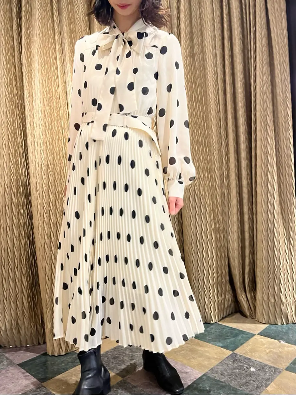 GRACE CONTINENTAL The Banquet yuri コーディネート画像