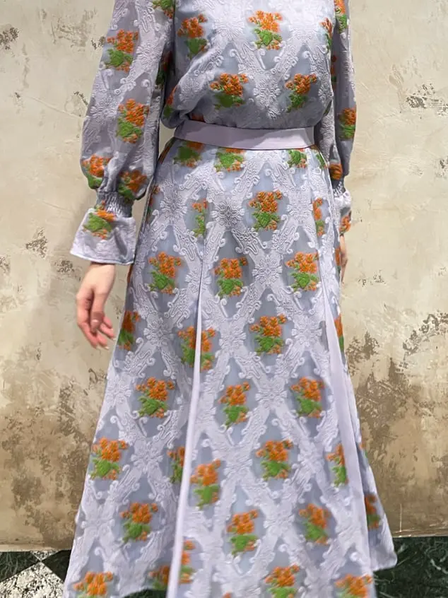 GRACE CONTINENTAL The Banquet Suzuka コーディネート画像