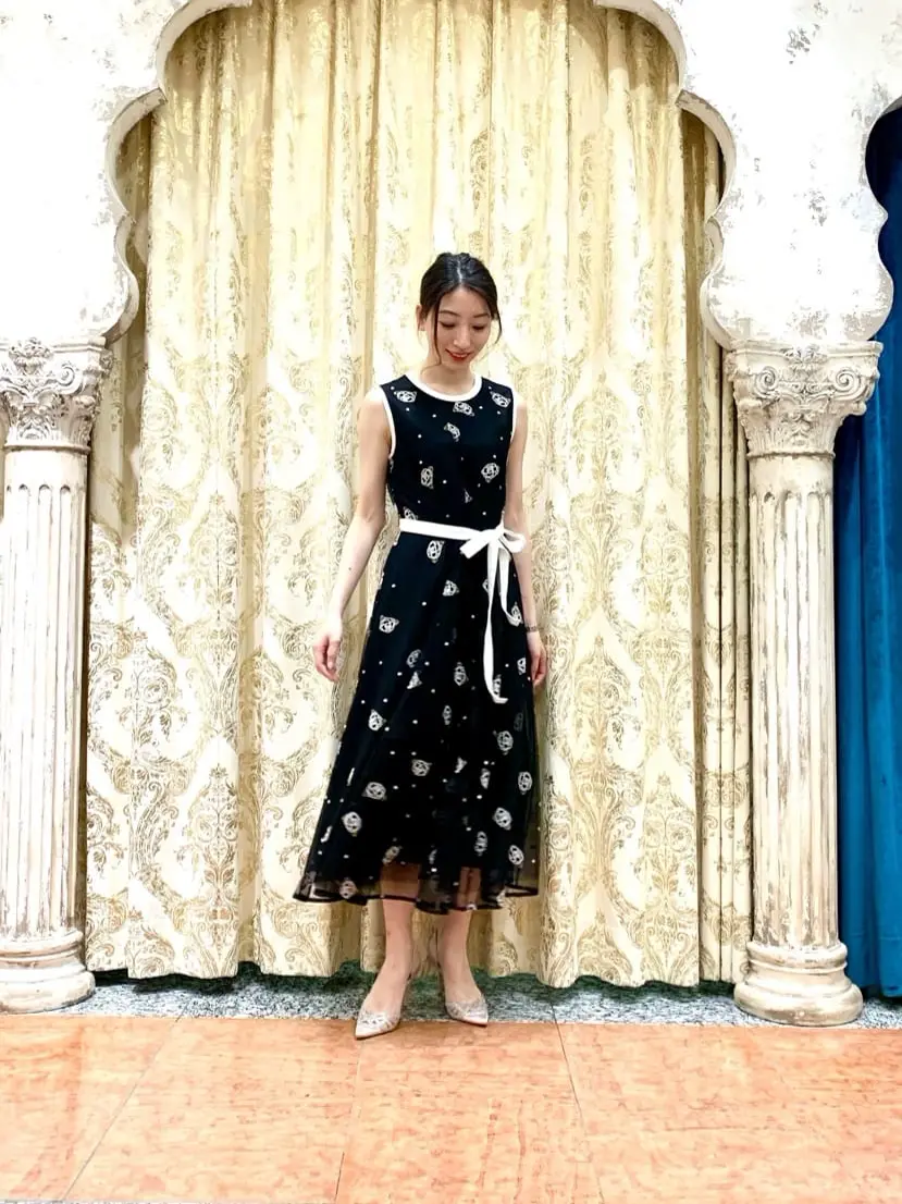 GRACE CONTINENTAL The Banquet eri コーディネート画像