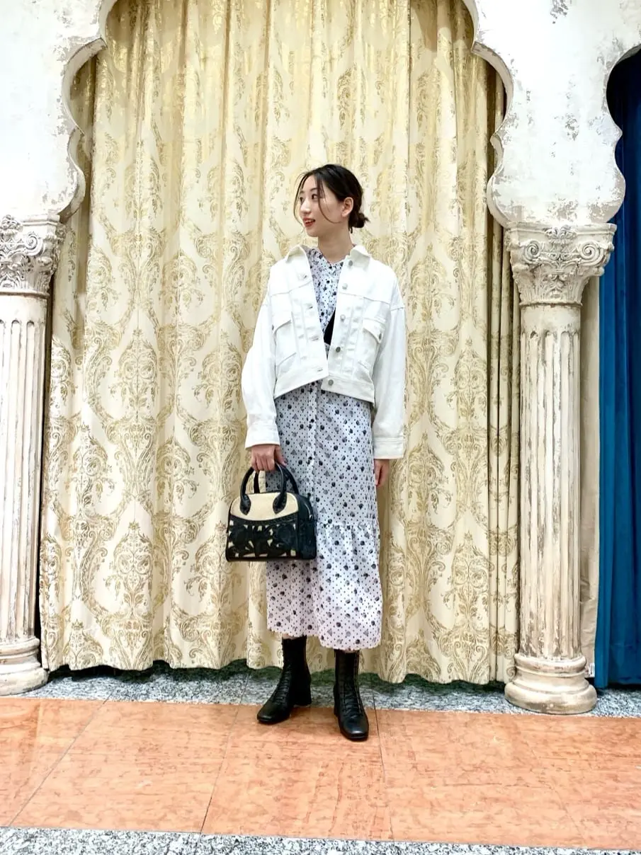 GRACE CONTINENTAL The Banquet eri コーディネート画像