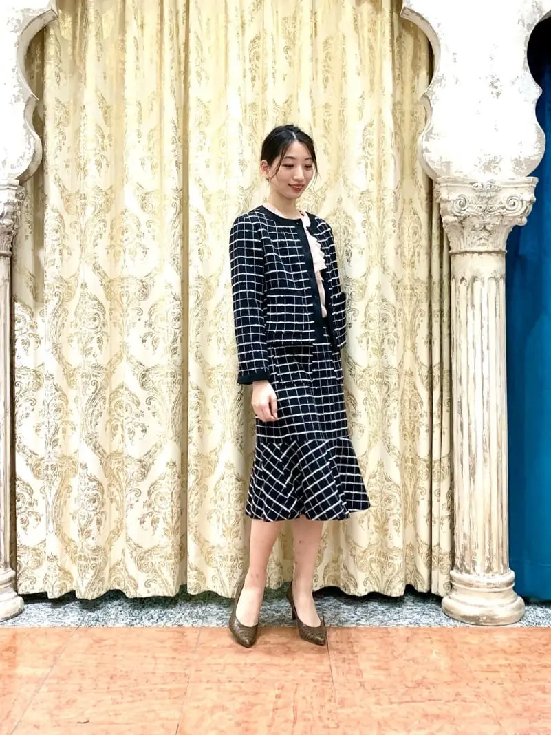 GRACE CONTINENTAL The Banquet eri コーディネート画像