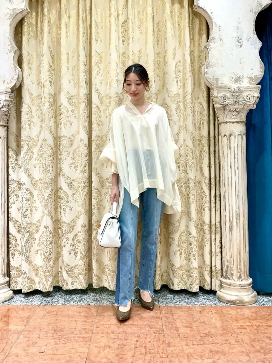 GRACE CONTINENTAL The Banquet eri コーディネート画像