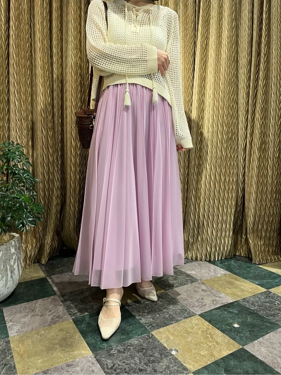 GRACE CONTINENTAL The Banquet yuri コーディネート画像