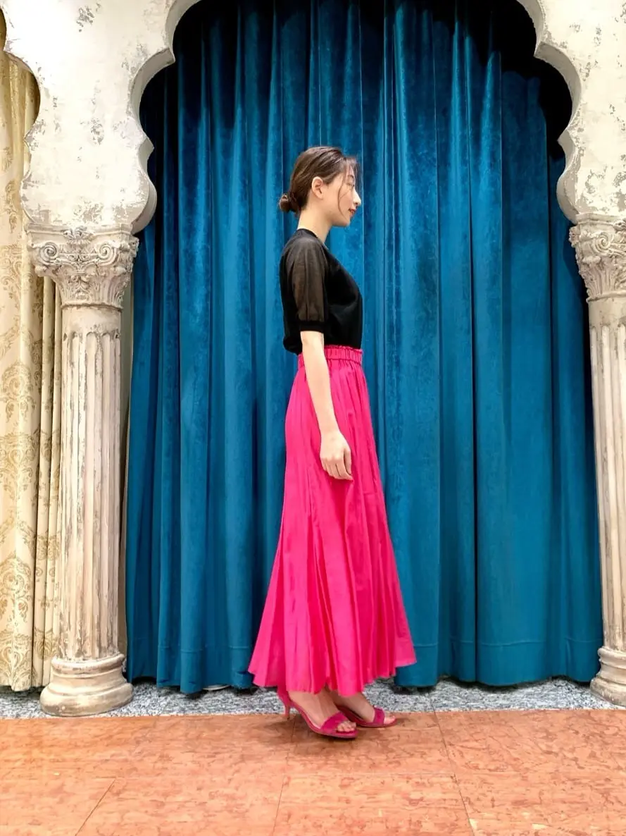 GRACE CONTINENTAL The Banquet eri コーディネート画像