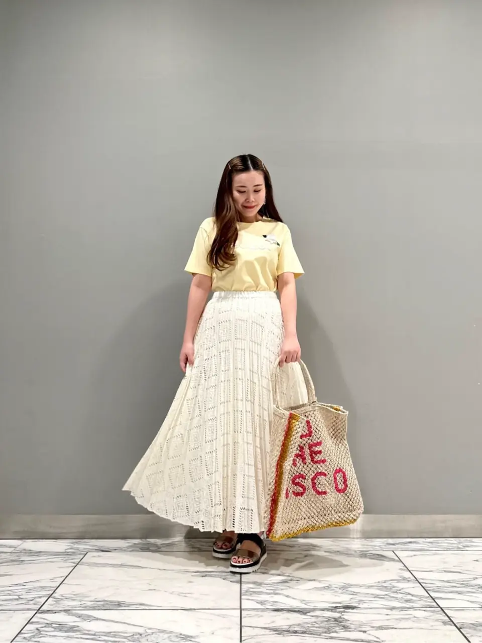  中根　里帆 コーディネート画像