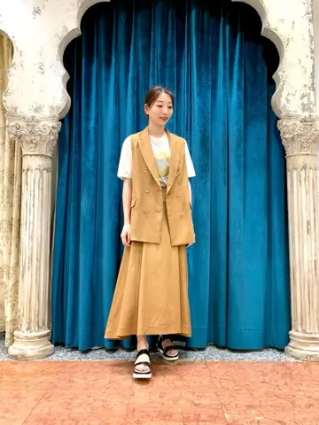 GRACE CONTINENTAL The Banquet eri コーディネート画像