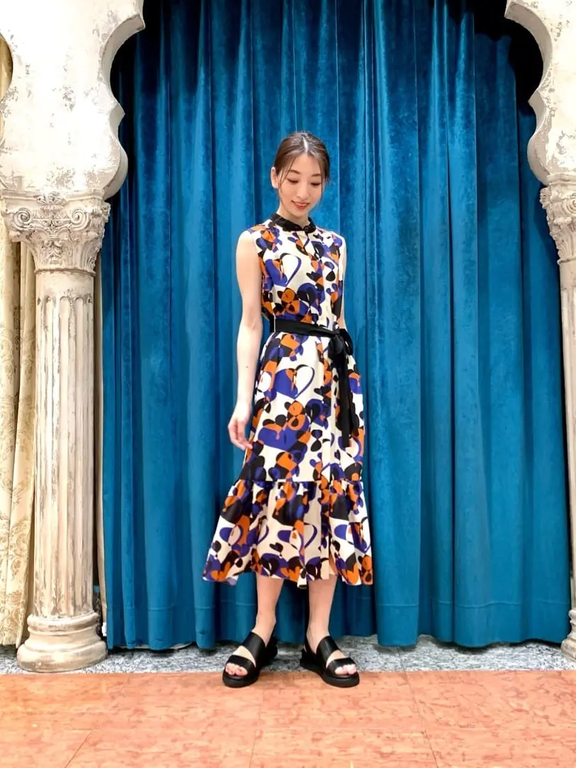 GRACE CONTINENTAL The Banquet eri コーディネート画像