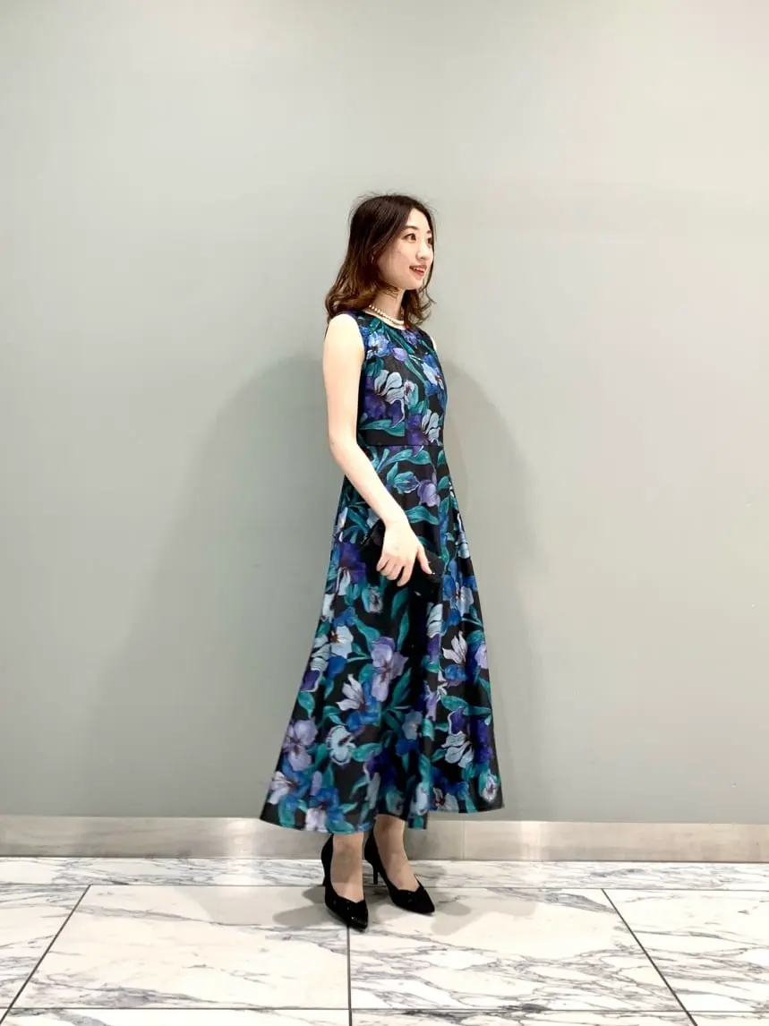 GRACE CONTINENTAL The Banquet eri コーディネート画像