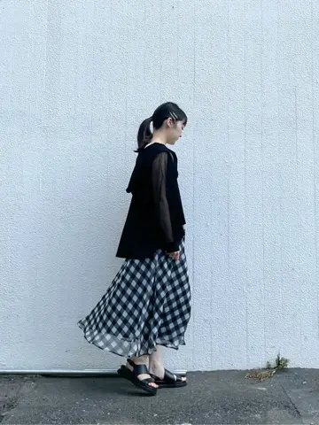 GRACE CONTINENTAL The Banquet SHOKO コーディネート画像