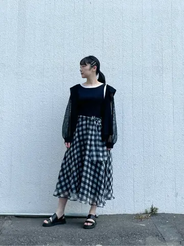 GRACE CONTINENTAL The Banquet SHOKO コーディネート画像