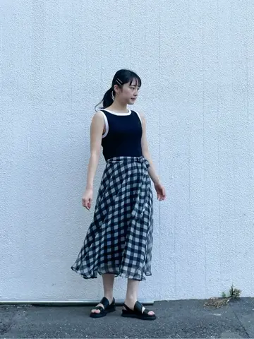 GRACE CONTINENTAL The Banquet SHOKO コーディネート画像