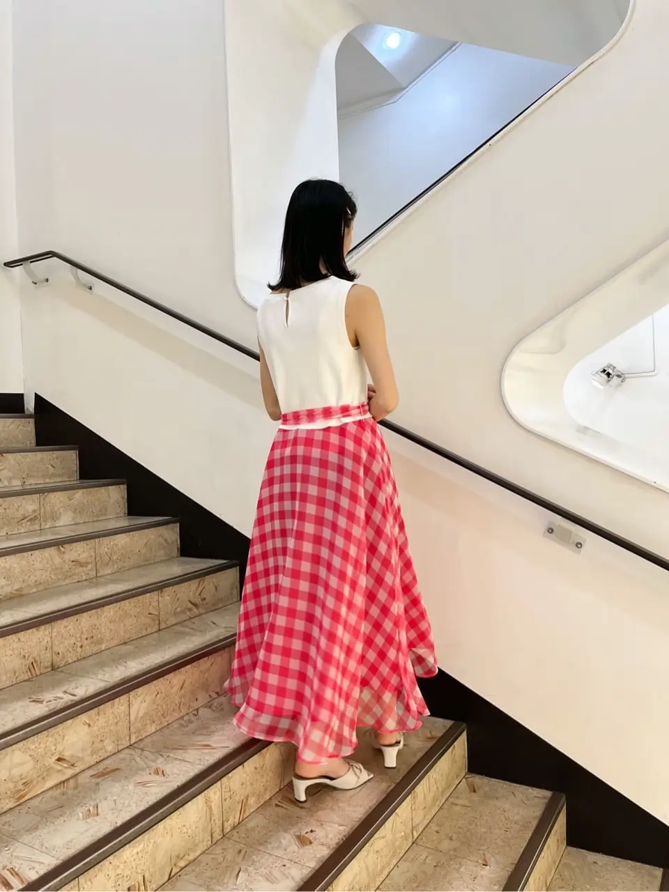 GRACE CONTINENTAL The Banquet yuri コーディネート画像