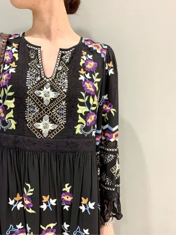 GRACE CONTINENTAL The Banquet eri コーディネート画像