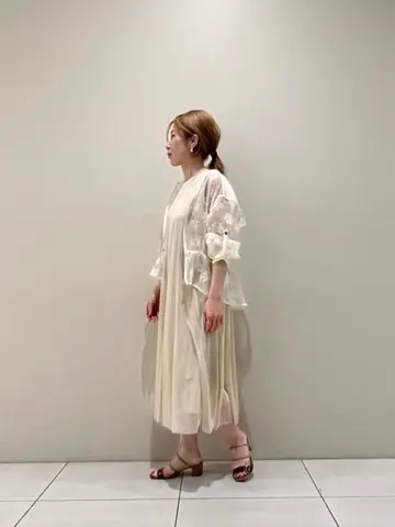 GRACE CONTINENTAL The Banquet 泉　智子 コーディネート画像