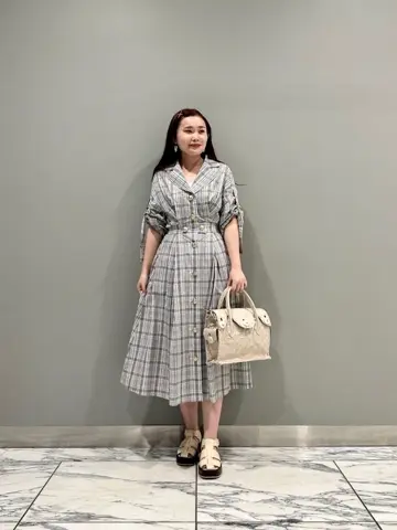 GRACE CONTINENTAL The Banquet 中根　里帆 コーディネート画像