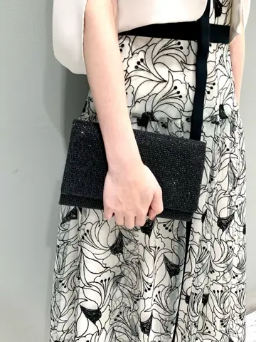 GRACE CONTINENTAL The Banquet eri コーディネート画像