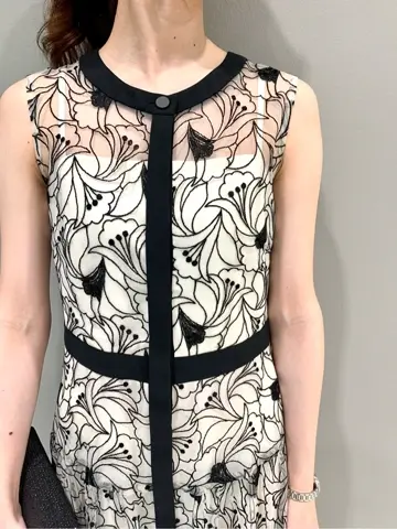 GRACE CONTINENTAL The Banquet eri コーディネート画像