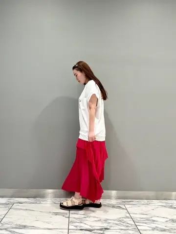 GRACE CONTINENTAL The Banquet 中根　里帆 コーディネート画像