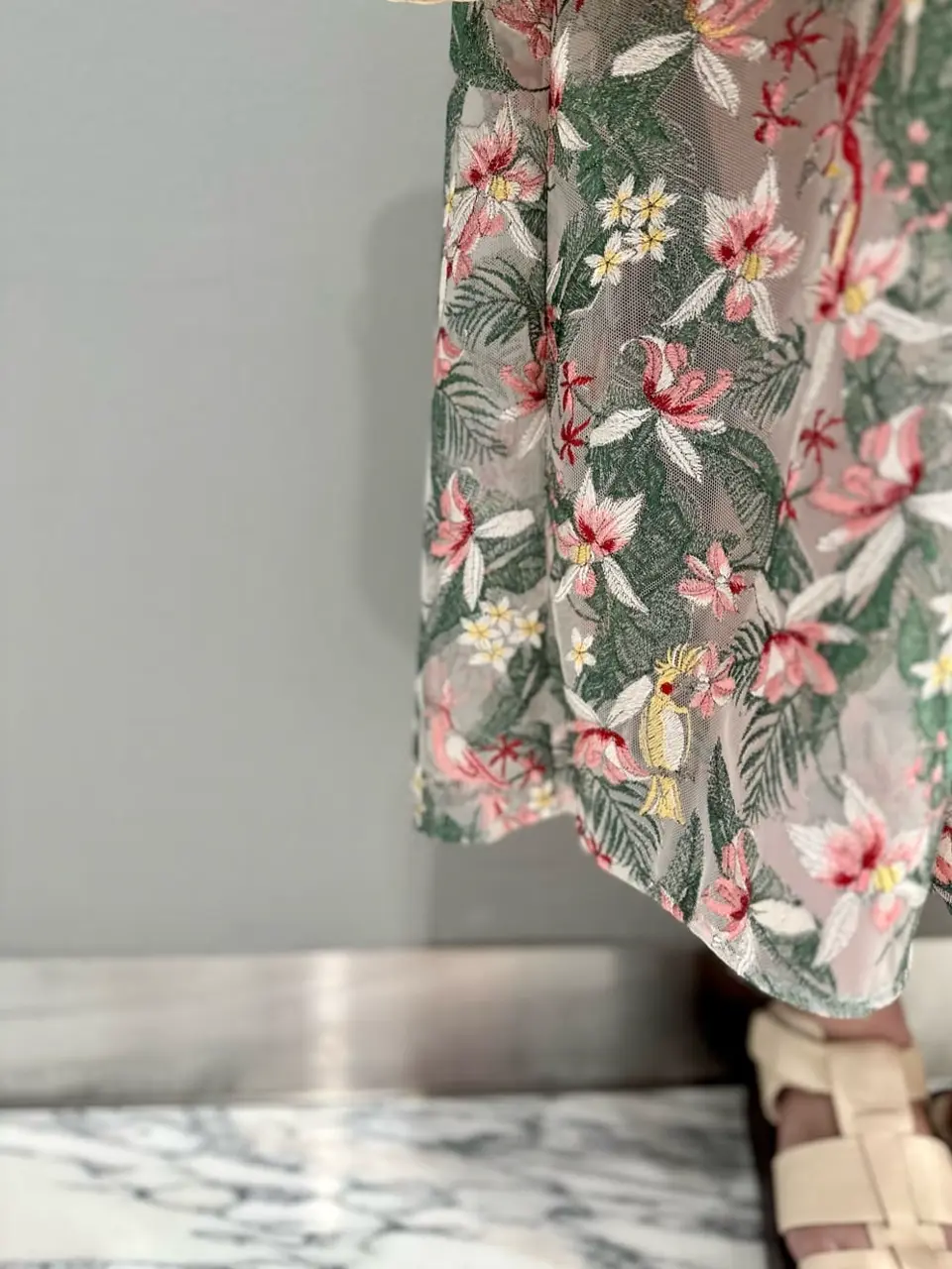 GRACE CONTINENTAL The Banquet 中根　里帆 コーディネート画像