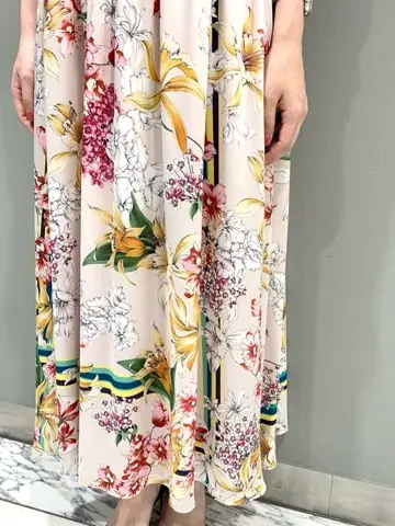 GRACE CONTINENTAL The Banquet eri コーディネート画像